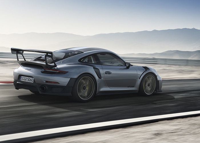 imagen 27 de Porsche 911 GT2 RS, te presentamos el 911 más potente de la historia.