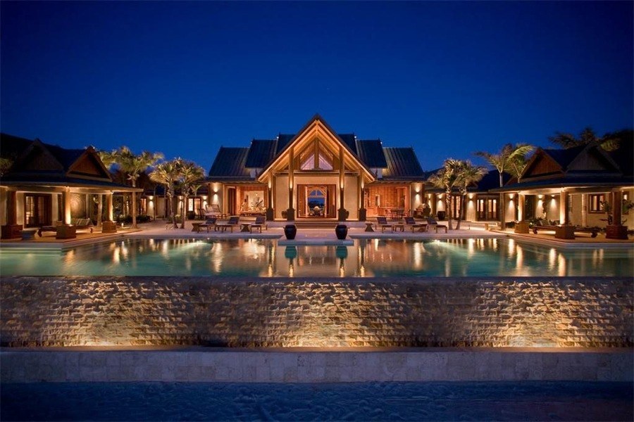 imagen 15 de Se vende una piscina infinita en las Bahamas (casa incluida).