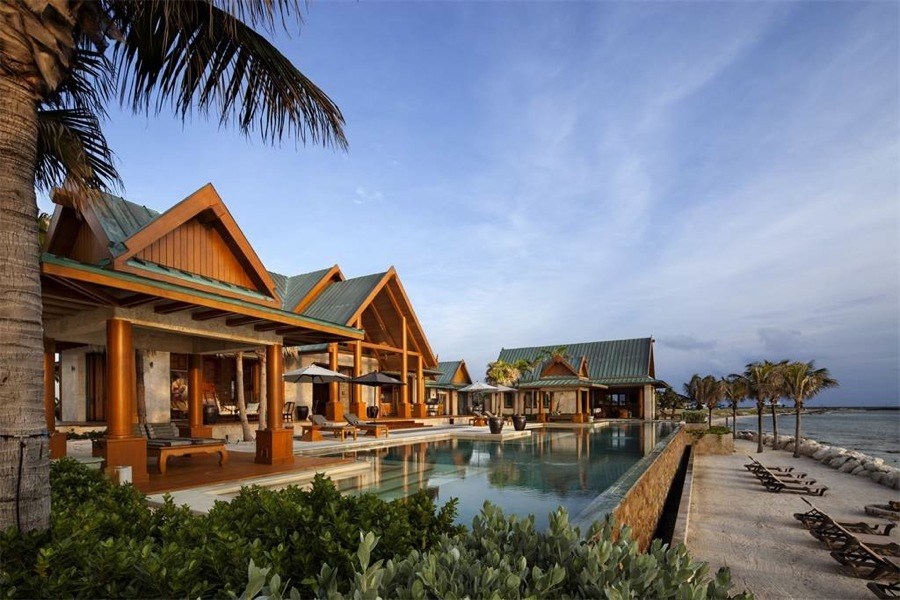 imagen 4 de Se vende una piscina infinita en las Bahamas (casa incluida).