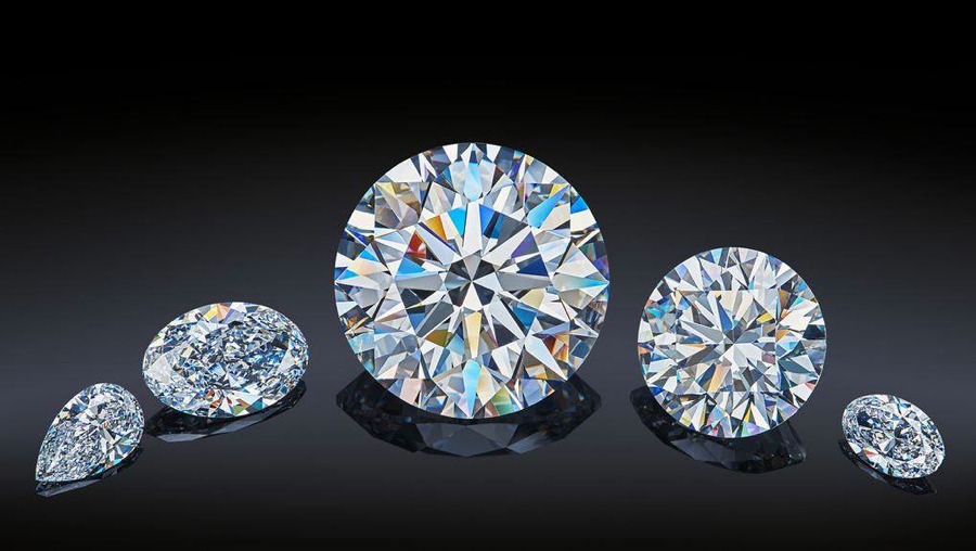imagen 1 de Alrosa Dynasty, a subasta la colección de diamantes más espectacular de Rusia.