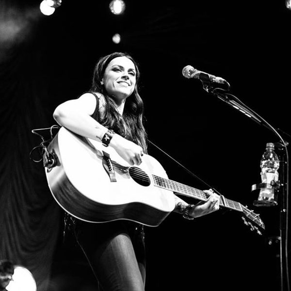 imagen 6 de Amy MacDonald escribe y canta como en los viejos buenos tiempos.