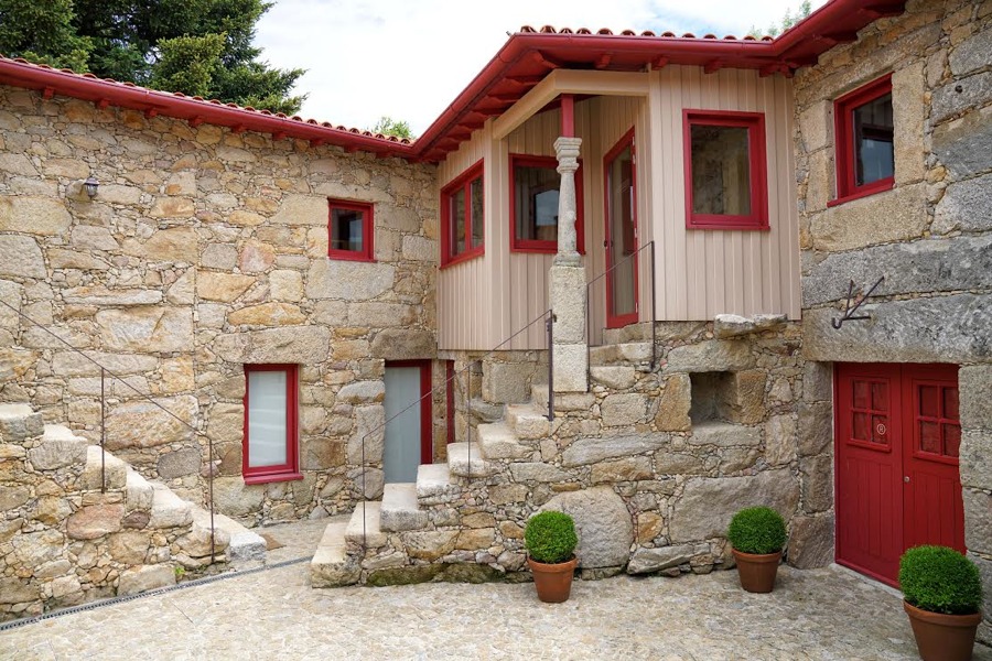 imagen 5 de Casa de Docim, una preciosa casa de campo para explorar la vida agrícola del norte de Portugal.
