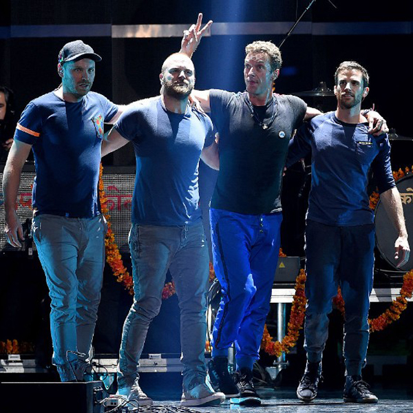 imagen 4 de Coldplay canta a la oportunidad que América brindó a millones de inmigrantes.