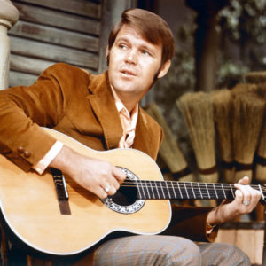 Fallece a los 81 años uno de los grandes del country: Glen Campbell.