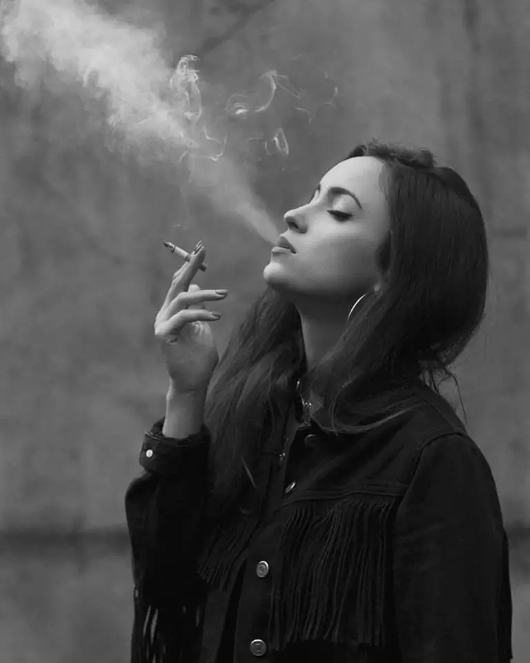 imagen 1 de Segundo video de la sugerente cantante Carmen Rosa.