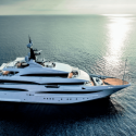 Nuevo yate M/Y Cloud 9, 74 metros de eslora rumbo al Monaco Yacht Show.