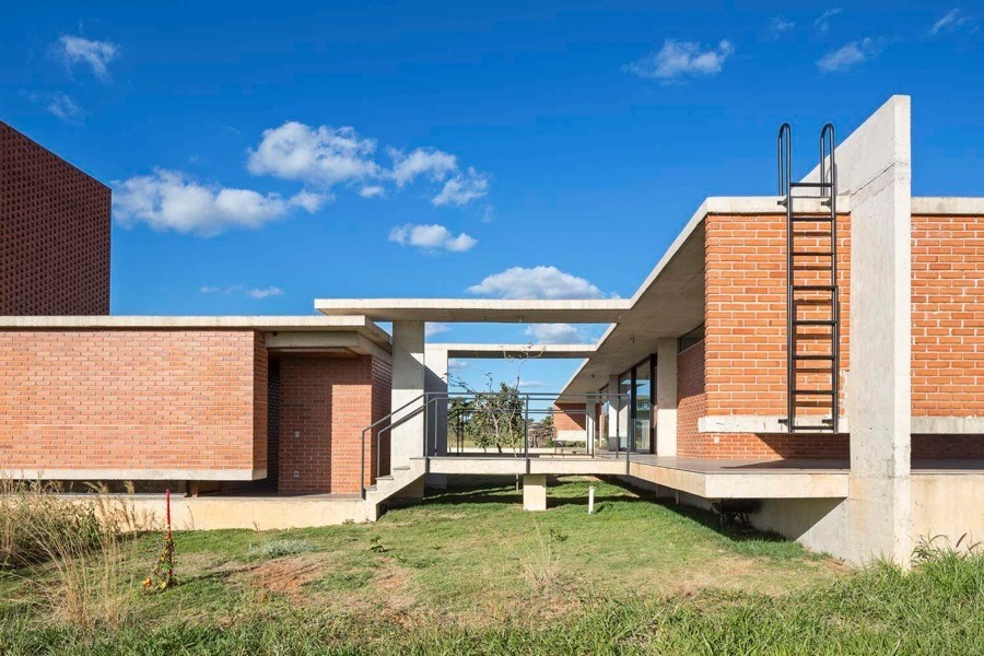 imagen 1 de Vila Rica, la casa más moderna a las afueras de Brasilia.