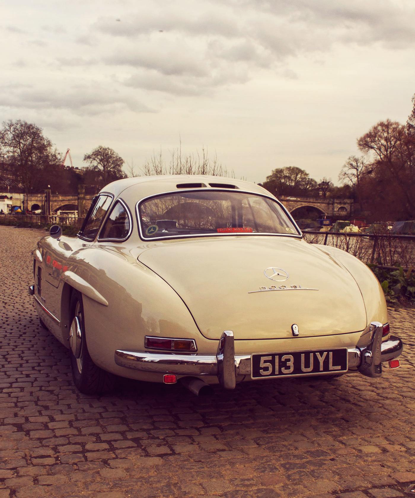 imagen 1 de A subasta el perfecto Mercedes Benz 300SL Gullwing de coleccionista.