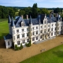 Château Charbonnières, un magnífico castillo a subasta en el Loira.