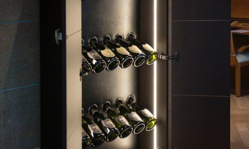 Dom Pérignon estrena añada y suite efímera en el Hotel Arts de Barcelona.