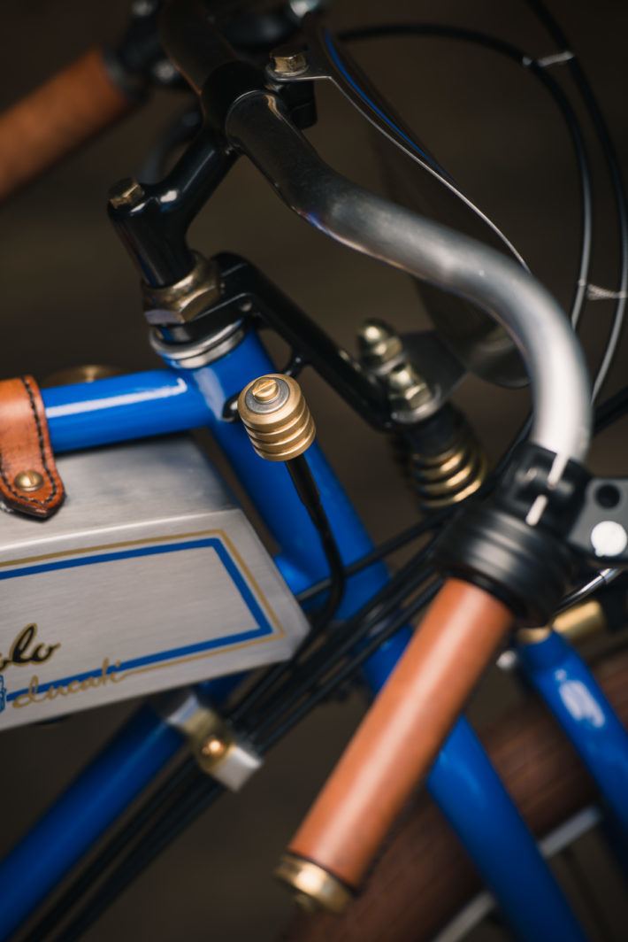 imagen 6 de Ducati Cucciolo, una bicicleta elegante y vintage de Analog Motorcycles.