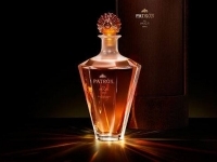 Patrón en Lalique serie 2: 6000 euros por el tequila más exclusivo.