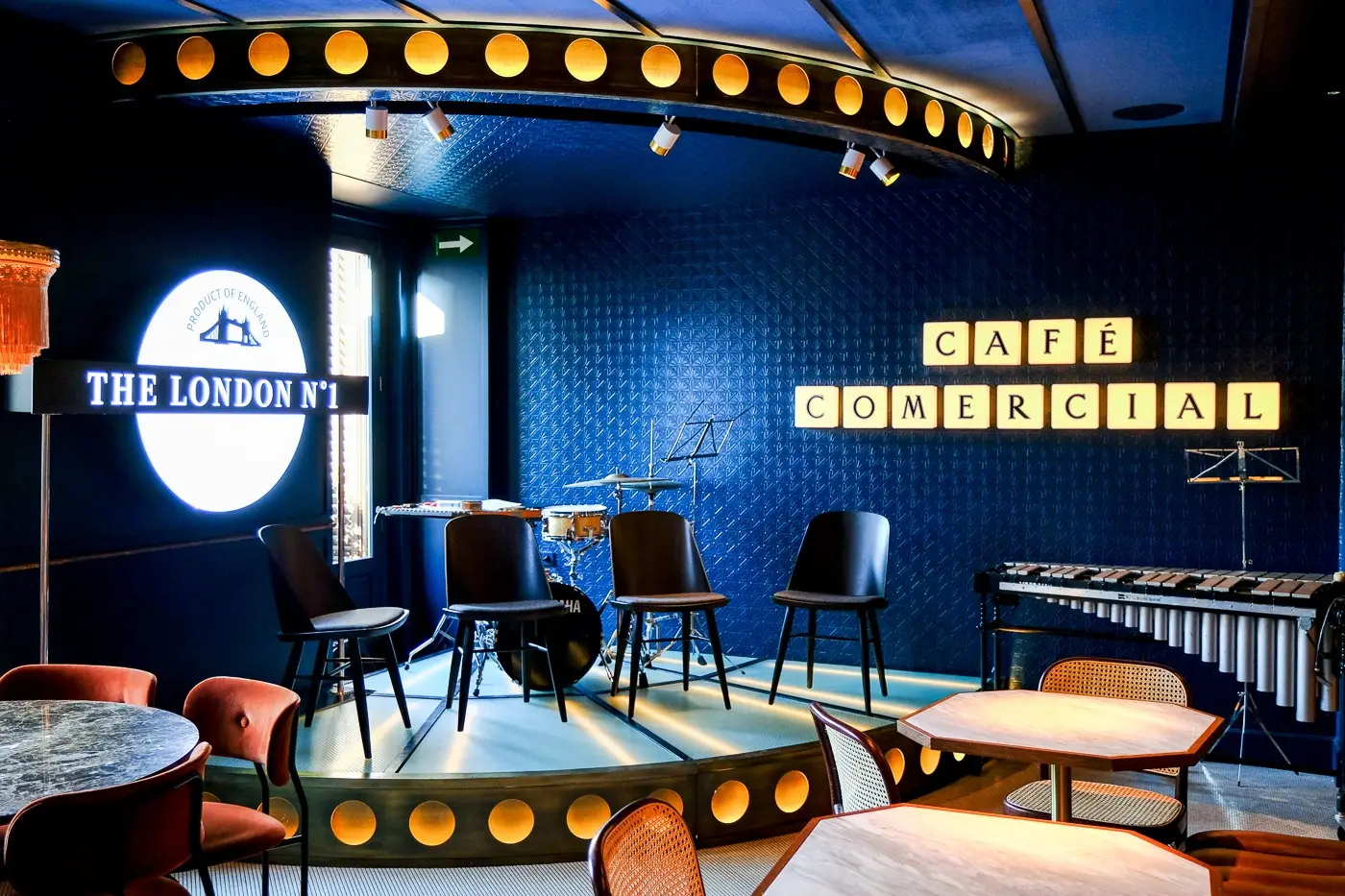 imagen 4 de The London Music N1ghts, música clásica en el Café Comercial.