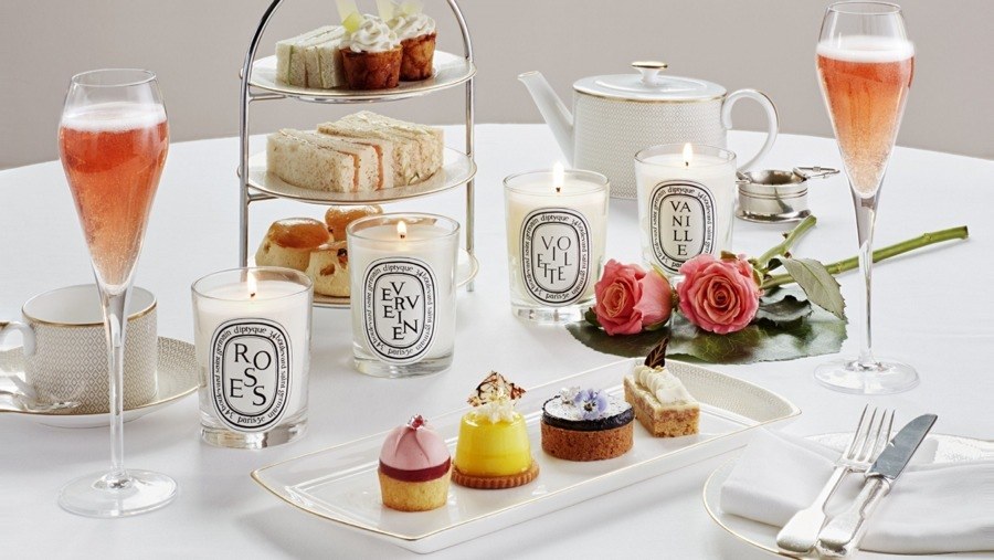 imagen 1 de El mejor Afternoon Tea tradicional se sirve en el Hotel Café Royal de Londres y se aromatiza con Diptyque.
