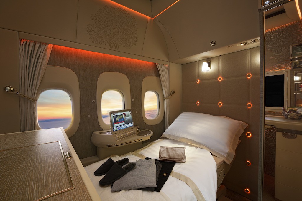 imagen 1 de Emirates desvela sus nuevas cabinas de lujo para el Boeing 777.