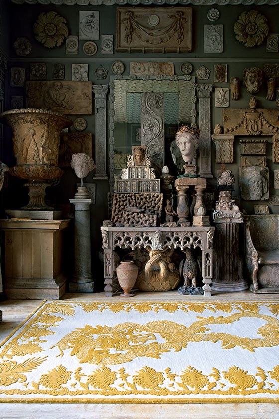 imagen 2 de Alexander McQueen alfombra los suelos más elegantes.