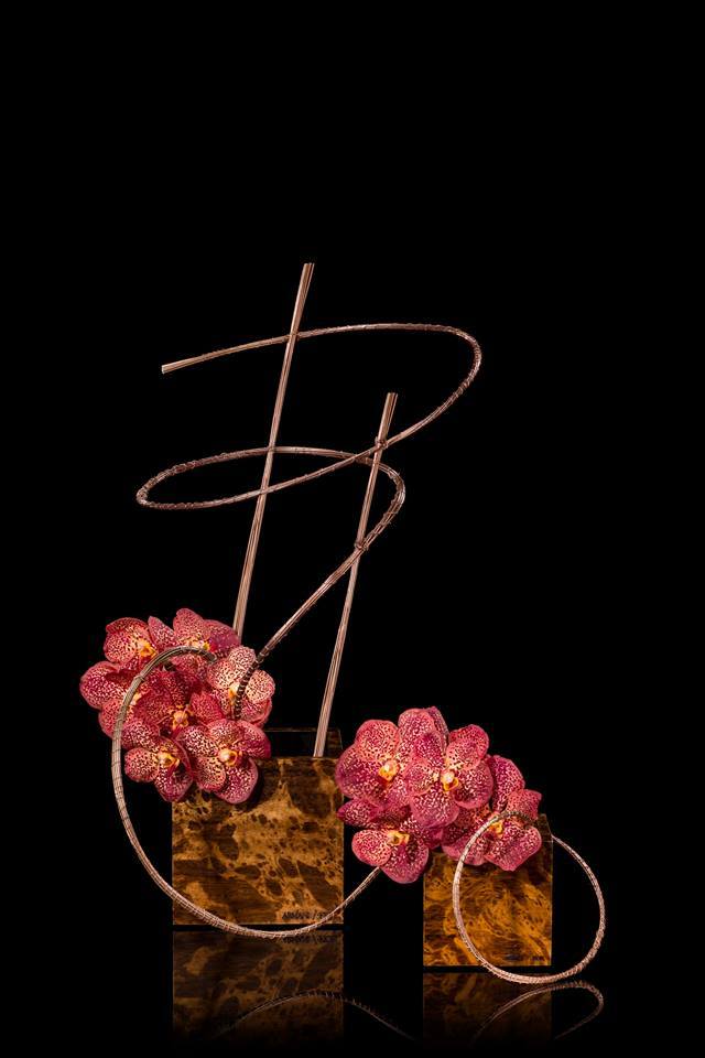 imagen 1 de Armani Fiori o la belleza decorativa y vanguardista de las flores.