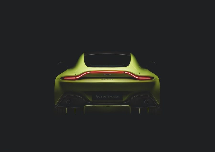 imagen 9 de El nuevo Aston Martin Vantage: arte y motor según Rankin.