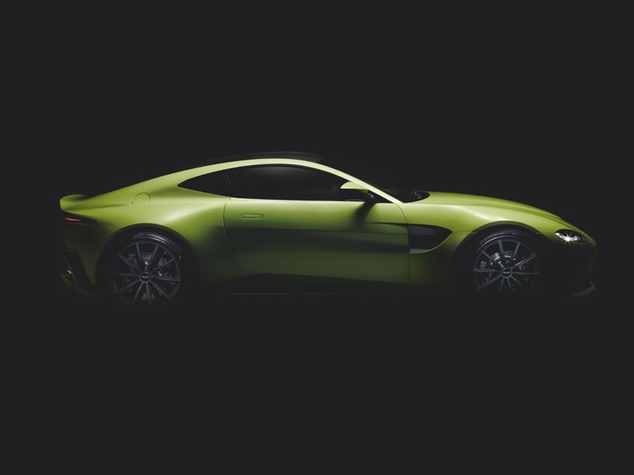 imagen 10 de El nuevo Aston Martin Vantage: arte y motor según Rankin.