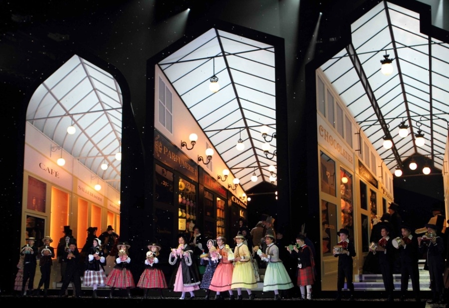 imagen 16 de La melancolía de La Bohème anuncia la Navidad en el Teatro Real.