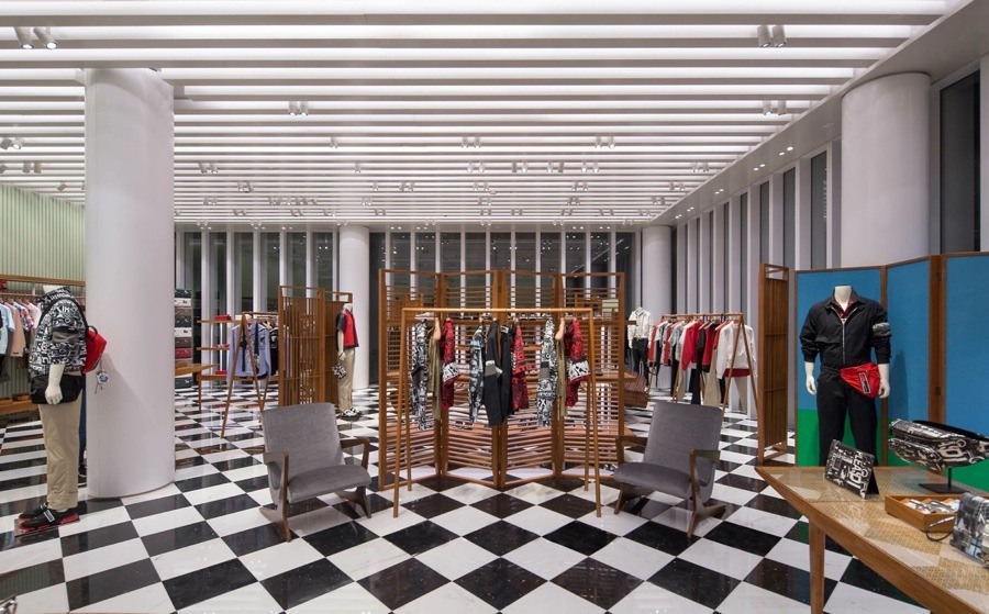 imagen 2 de Prada inaugura una tienda espectacular en Miami.