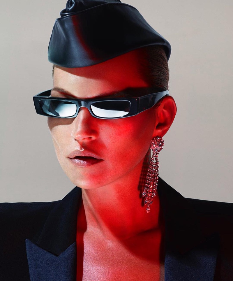 imagen 2 de Alain Mikli x Alexandre Vauthier sunglasses o cómo ocultar los ojos de Kate Moss.