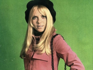 Fallece la estrella francesa del pop yeyé France Gall.