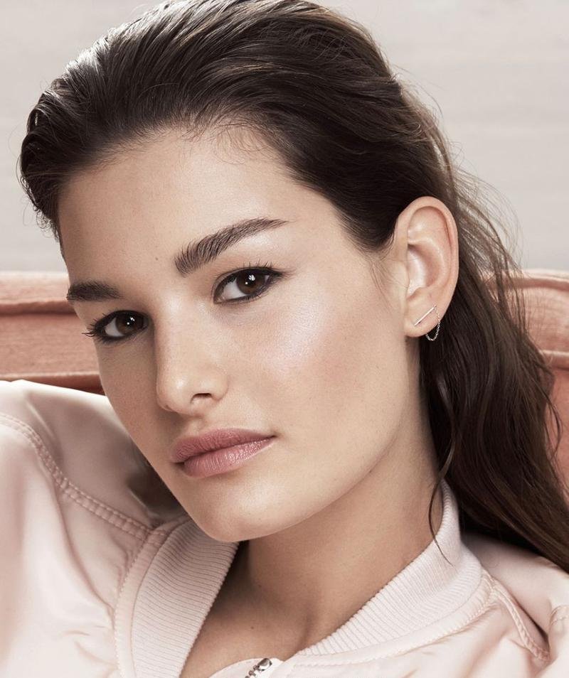 imagen 4 de La cara de primavera de Bobbi Brown.