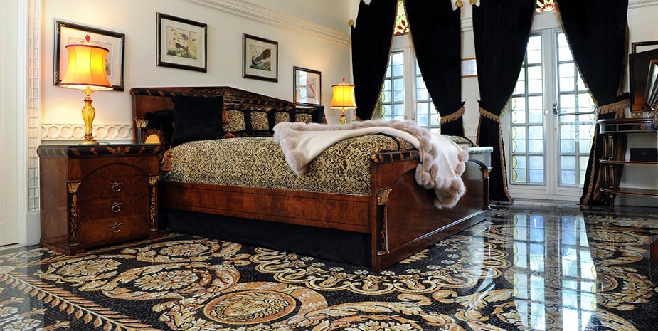 imagen 16 de La casa de Gianni Versace es el hotel más barroco de Miami.