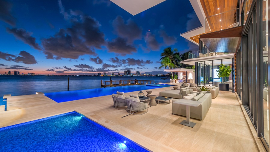 imagen 10 de La casa más espectacular de Miami Beach cuesta 31 millones de euros.
