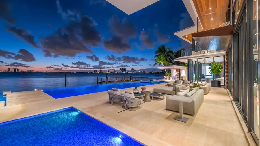 imagen 10 de La casa más espectacular de Miami Beach cuesta 31 millones de euros.