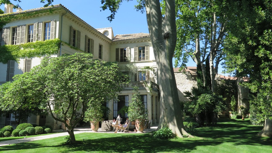 imagen 7 de La Divine Comédie, el elegante hotel boutique de las señoritas de Avignon.