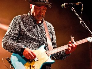 La veterana banda británica Fischer-Z publica nuevo disco.