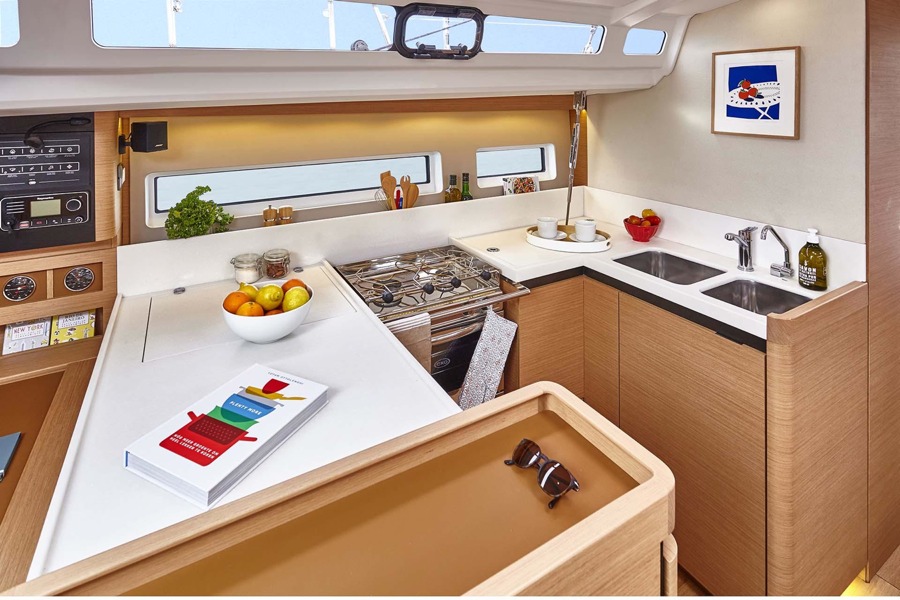 imagen 27 de Sun Odyssey 440, el yate familiar de 2018.