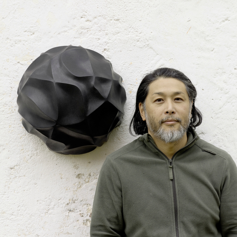 imagen 9 de Tadanori Yamaguchi: el artista que esculpe en asturiano con acento japonés.