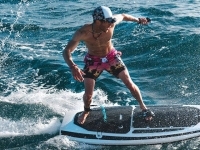 Radinn, una tabla que nos permitirá disfrutar del surf sin olas.