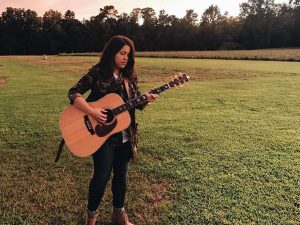 Taylor Leonhardt encarna todos los valores de la tradición del folk.