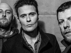 The Fratellis estrenan vídeo con un adelanto de su nuevo disco.