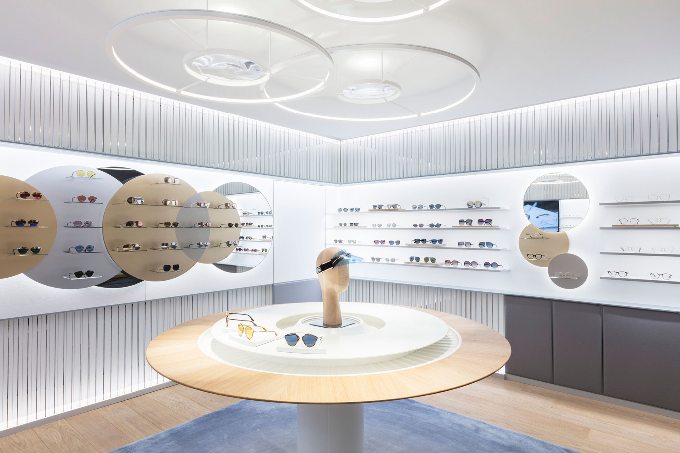 imagen 3 de Una boutique que te hará ver el mundo a ojos de Dior.