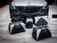 Maybach Luxury: con las maletas en el coche.