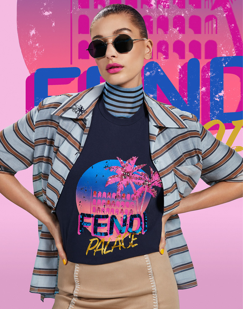 imagen 6 de Fendi Pop Tour, camisetas de lujo.