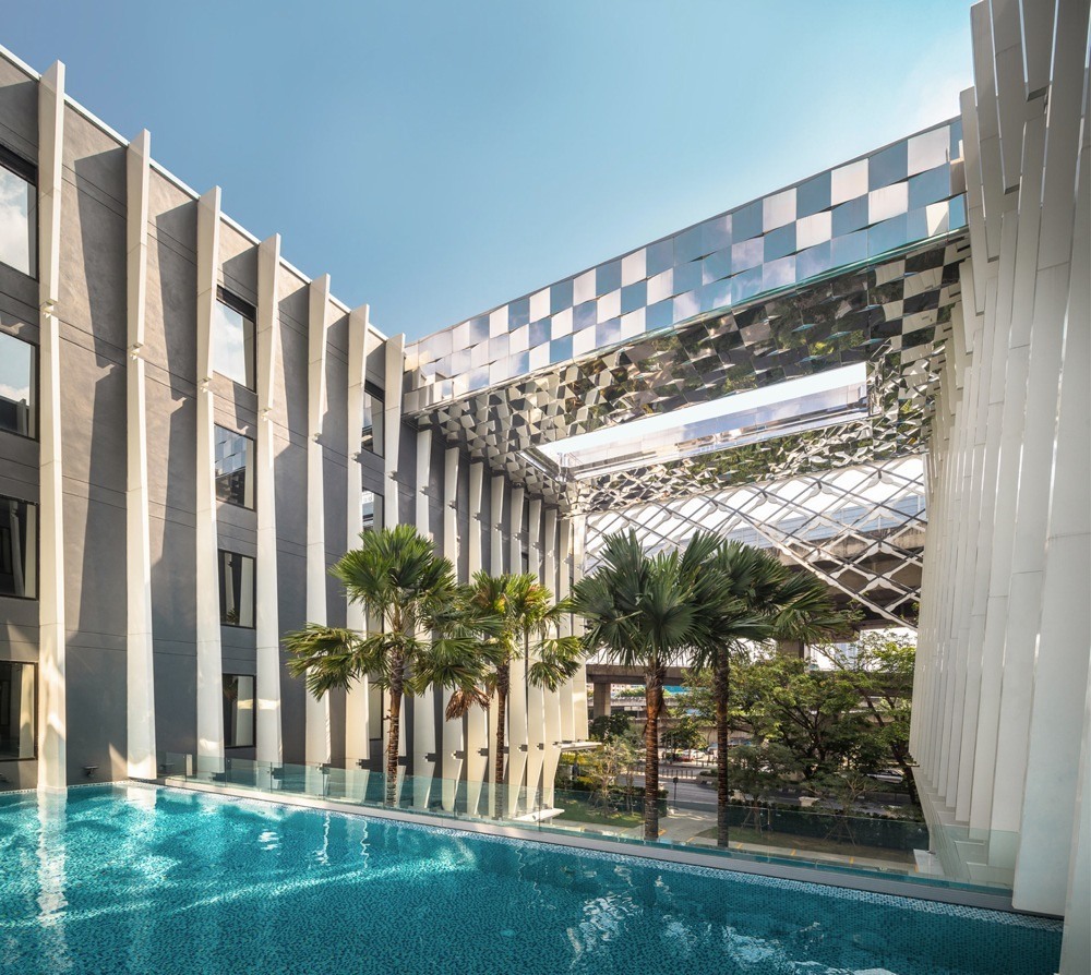 imagen 1 de El hotel más espectacular, en lo arquitectónico, de Bangkok.