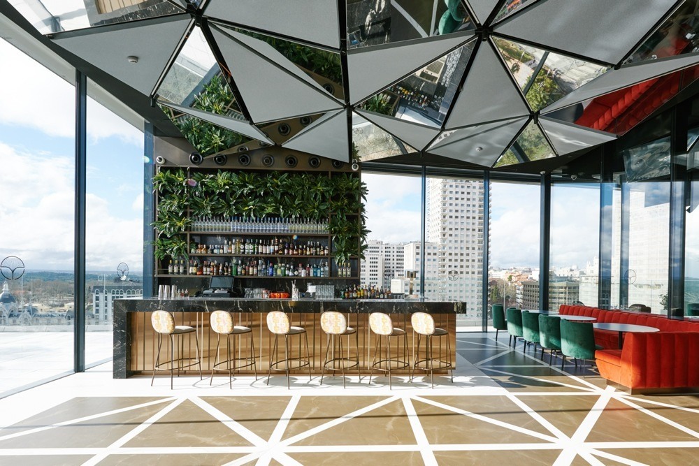 imagen 7 de Ginkgo Sky Bar, la nueva terraza de moda en Madrid.