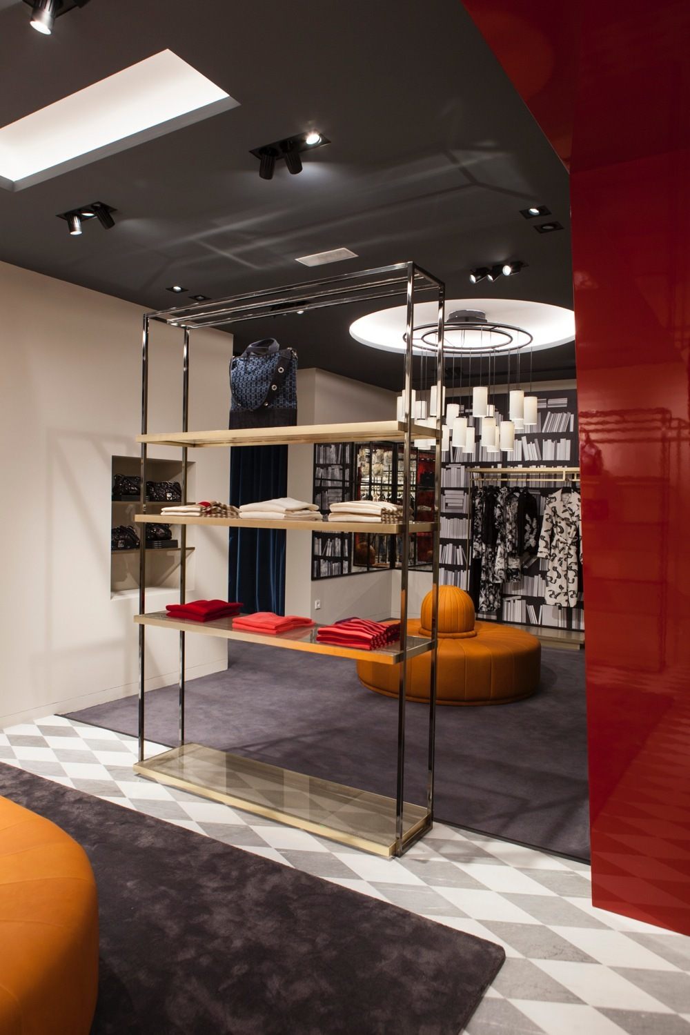 imagen 10 de Madrid inaugura su primera boutique de Sonia Rykiel.