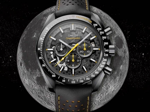 Omega Speedmaster Dark Side of the Moon Apollo 8. 5