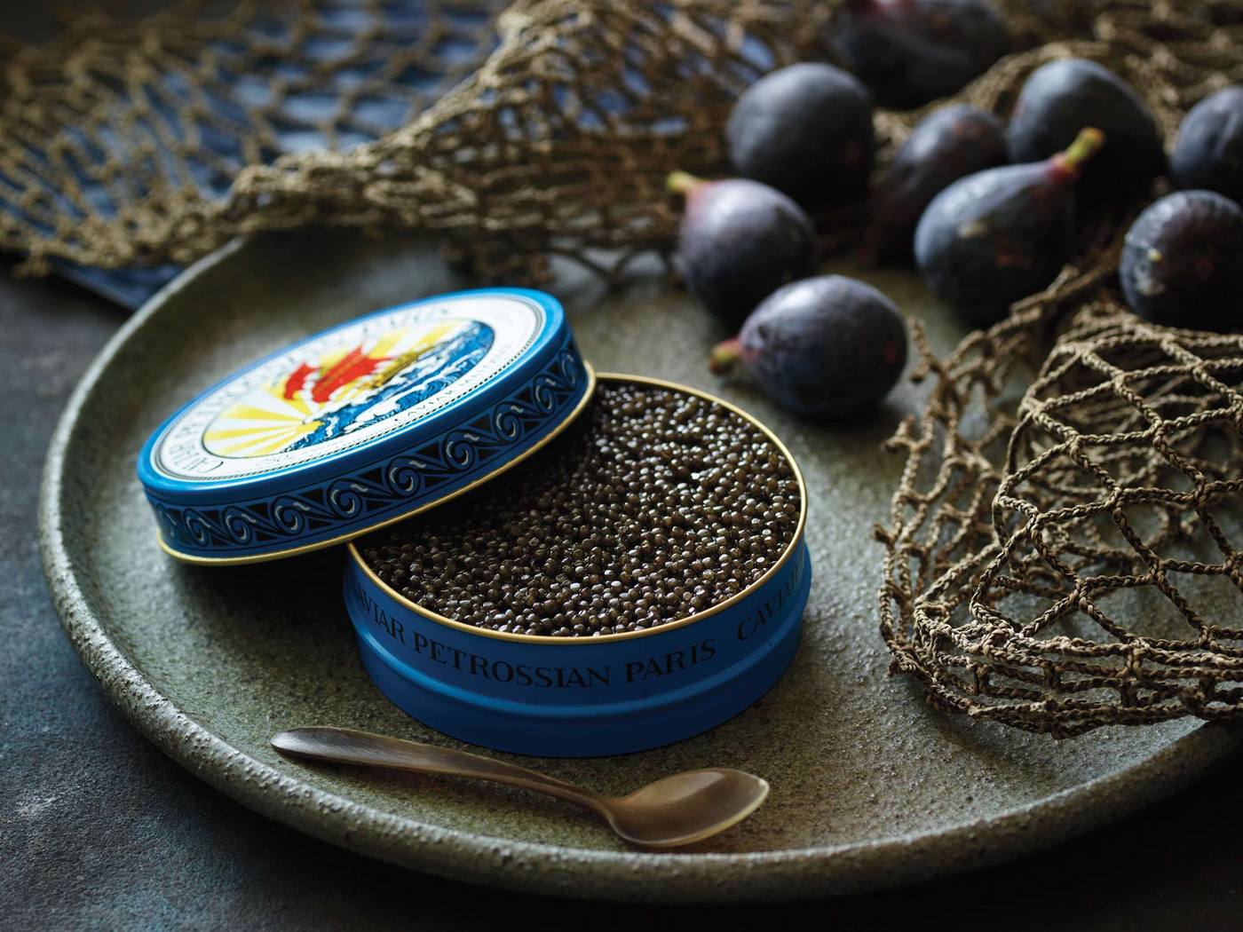 imagen 4 de Petrossian inaugura el mejor resturante francés para comer caviar.