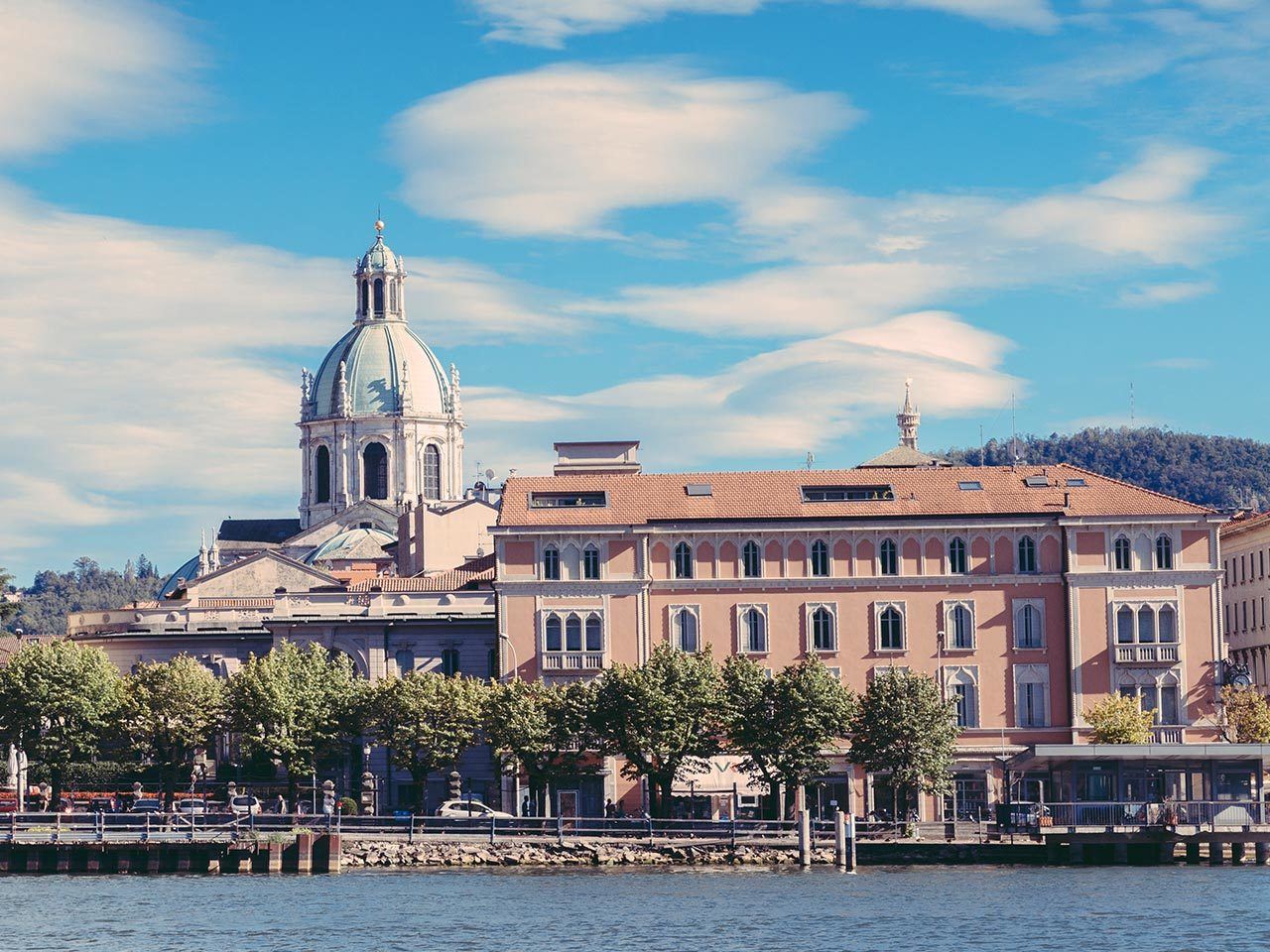 imagen 1 de Vista Palazzo, el primer hotel de 5 estrellas en la ciudad de Como, junto al famoso lago.