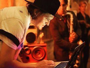 Arcade Fire presenta su nuevo video.