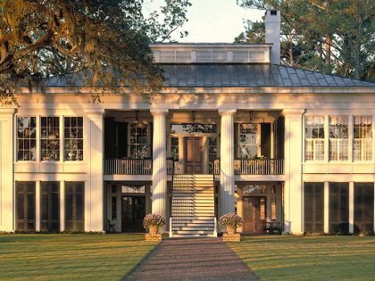 Ben Affleck vende su inmensa mansión en una isla privada de Georgia.