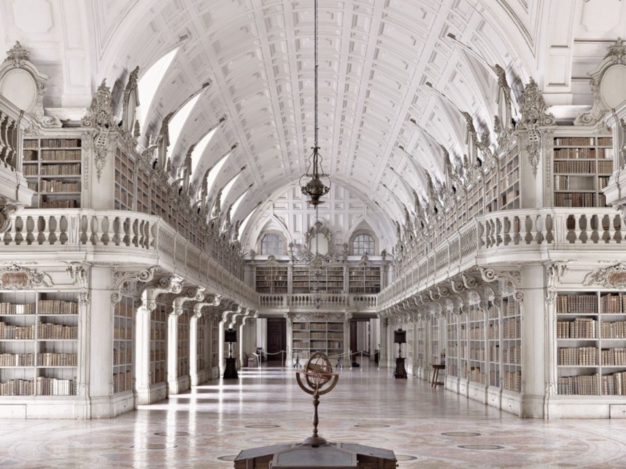 imagen 13 de Las bibliotecas más bellas del mundo según Massimo Listri.